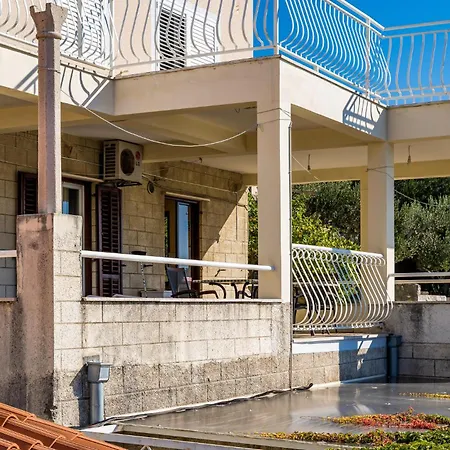 Apartmán Cozy In Mali With Wifi *