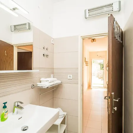 Cozy In Mali With Wifi Zaton (Dubrovnik-Neretva)